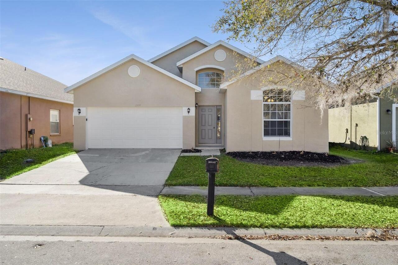 Listing Photo 1