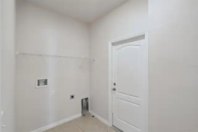 Listing Photo 8