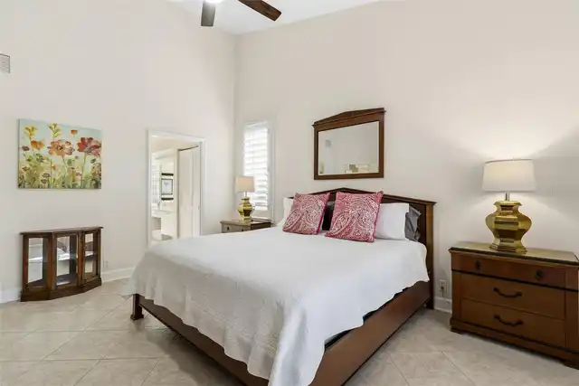Listing Photo 43