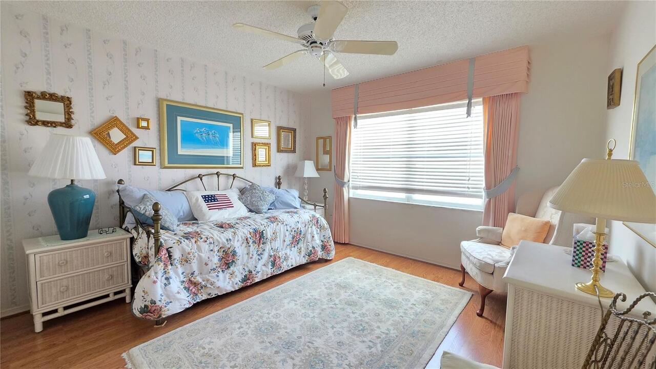 Listing Photo 32
