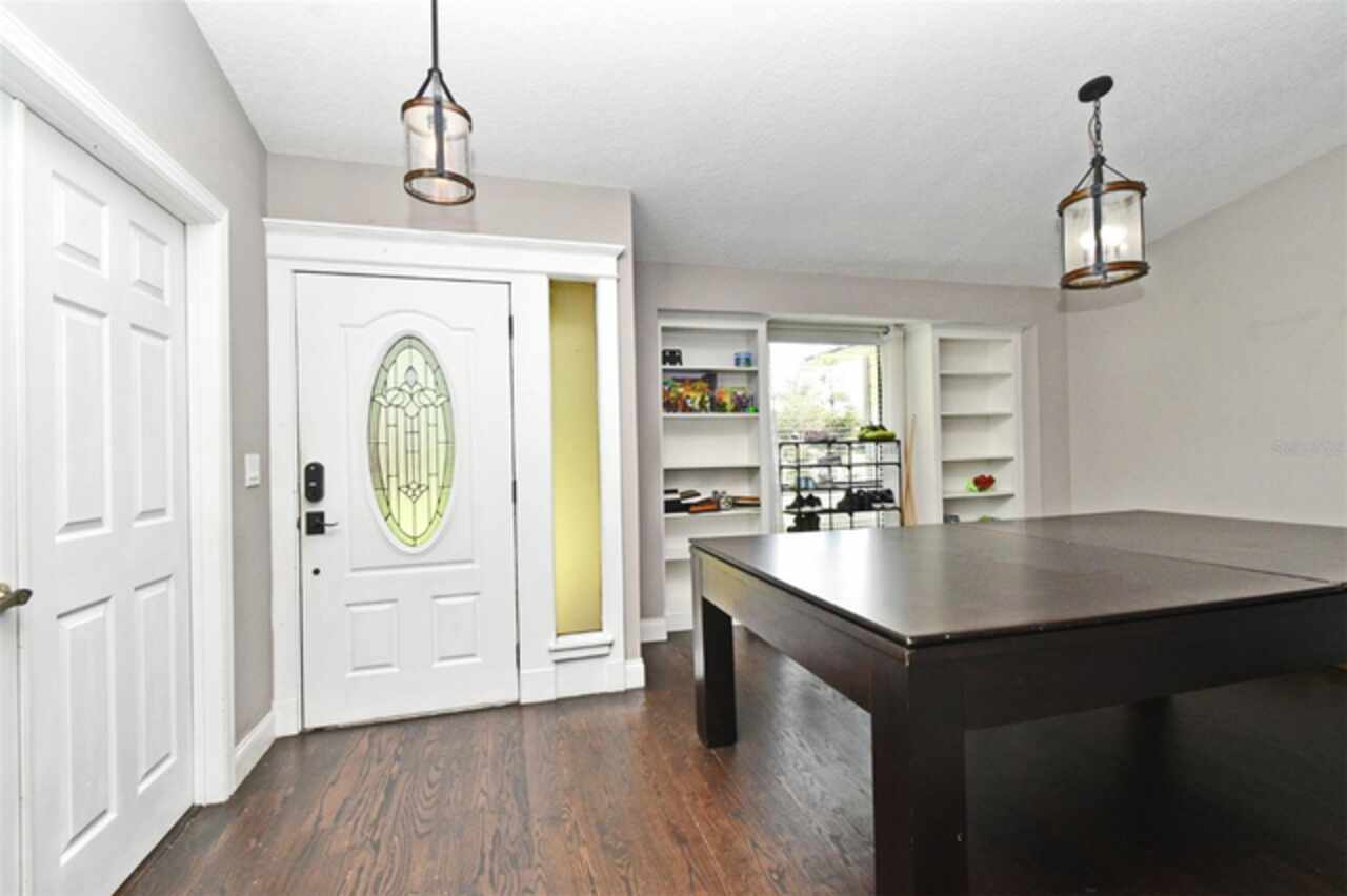 Listing Photo 8