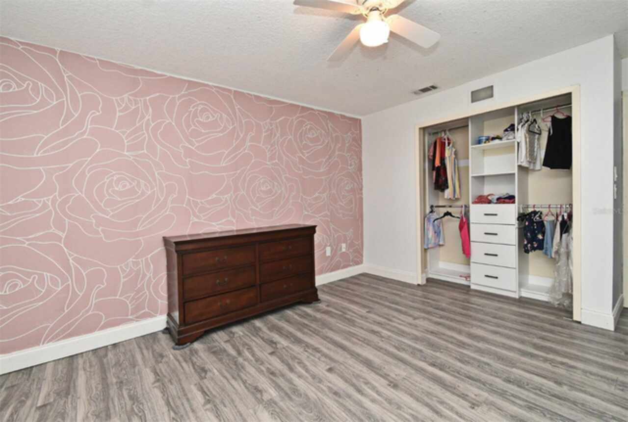 Listing Photo 34