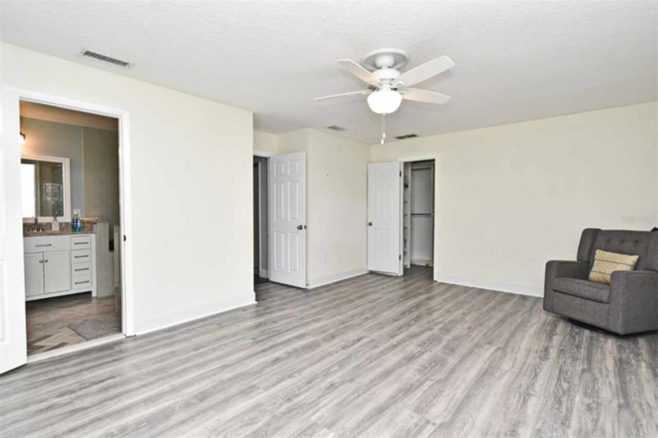 Listing Photo 38