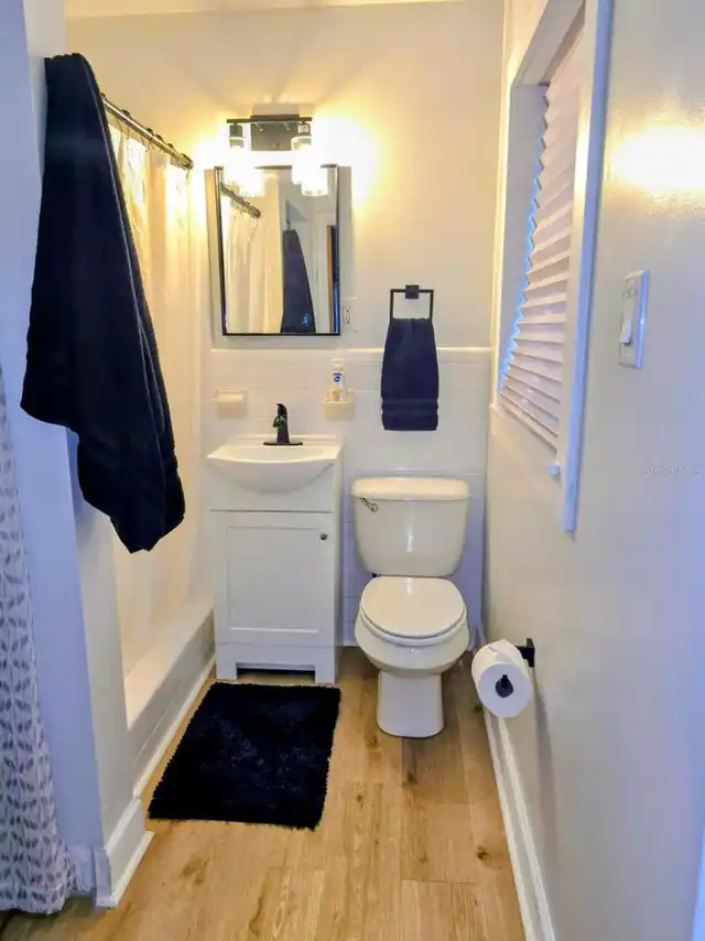 Listing Photo 22