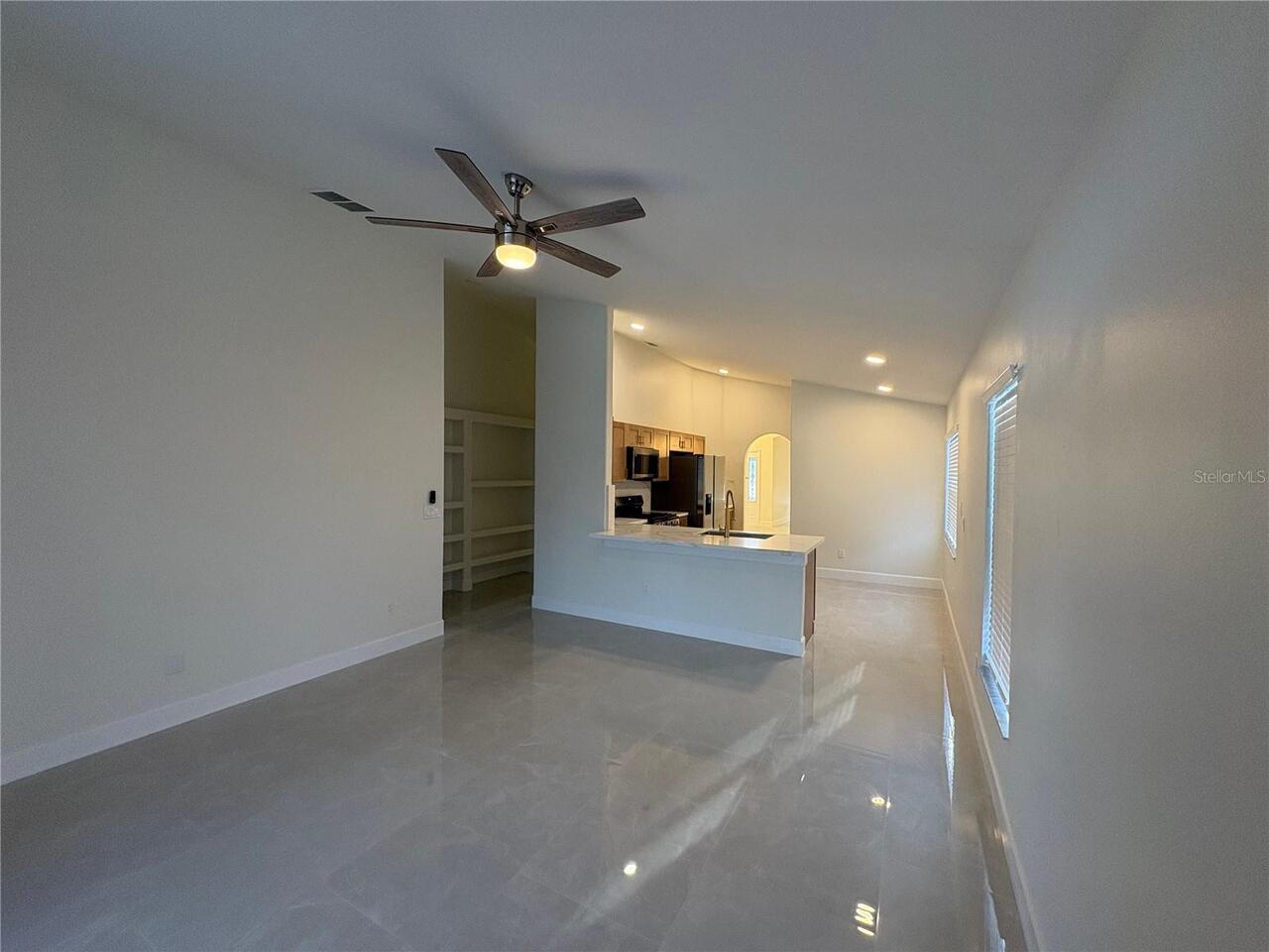 Listing Photo 9