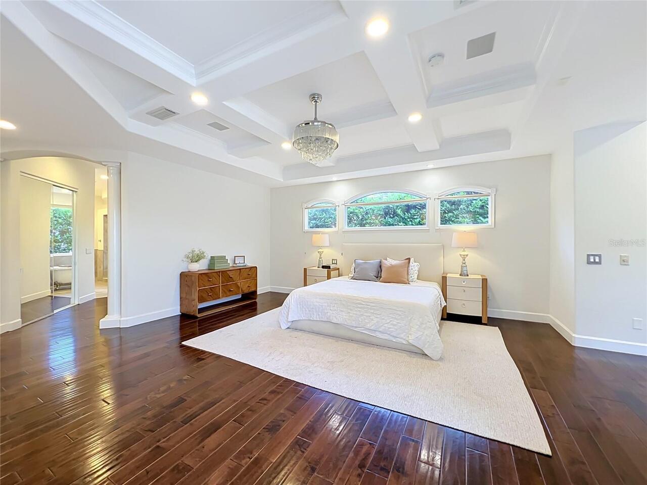 Listing Photo 33