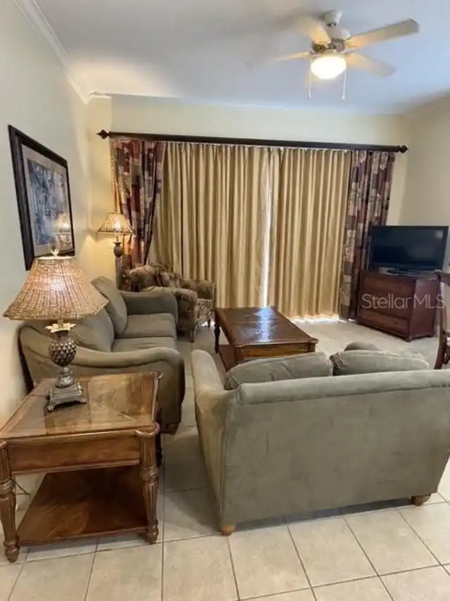 Listing Photo 9