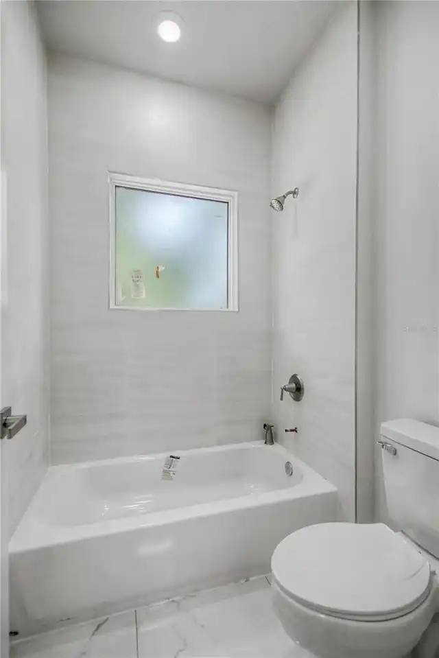 Listing Photo 20