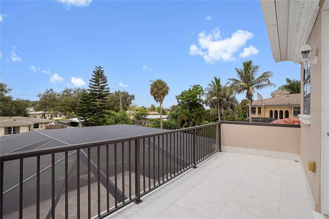 Listing Photo 32
