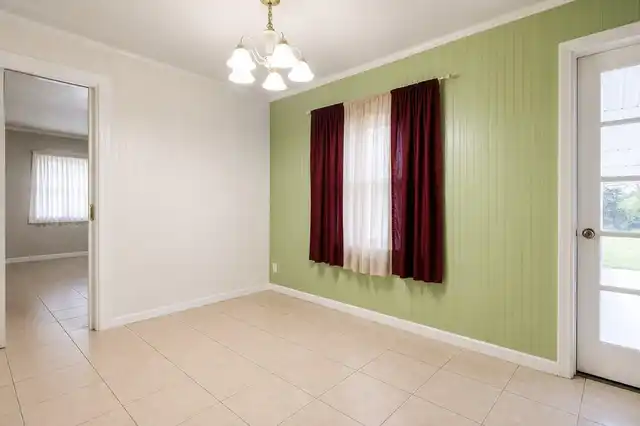 Listing Photo 13