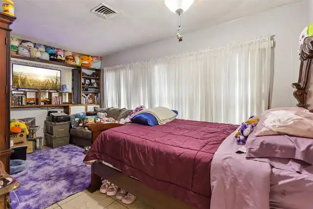 Listing Photo 20