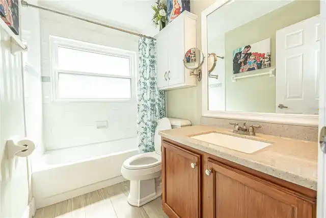 Listing Photo 32