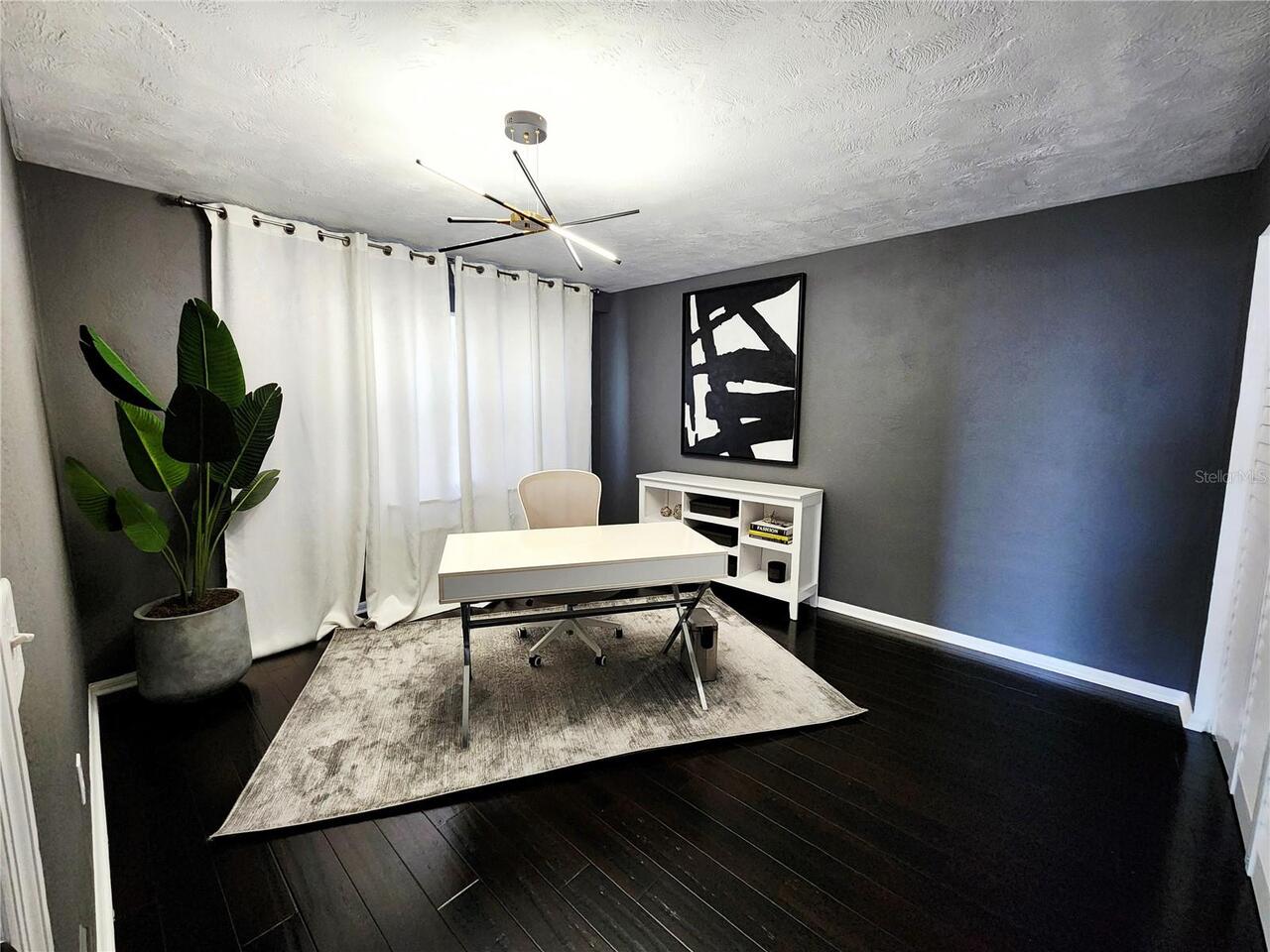 Listing Photo 15