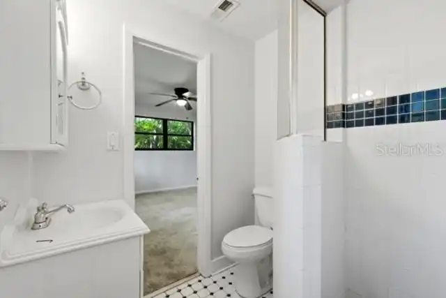 Listing Photo 33