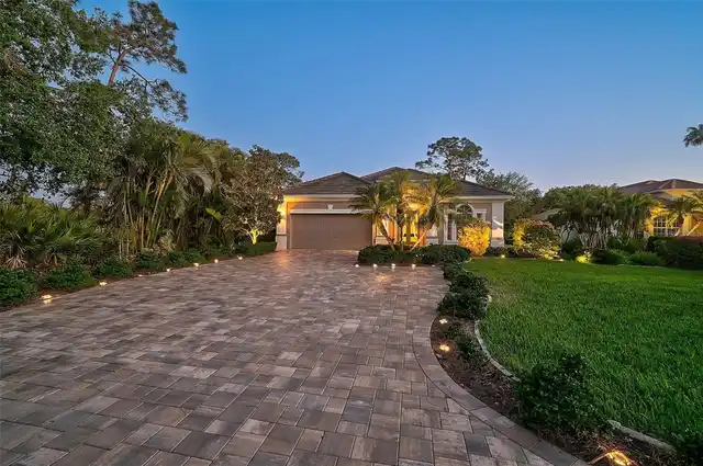 Listing Photo 43
