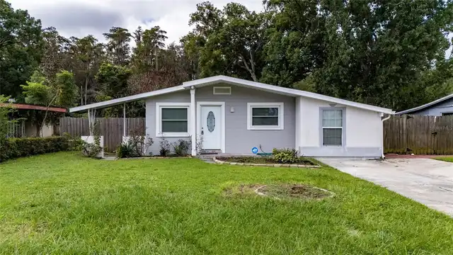 Listing Photo 6