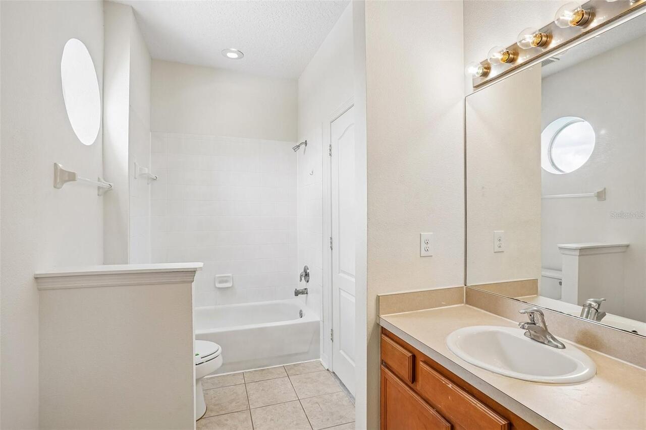 Listing Photo 17
