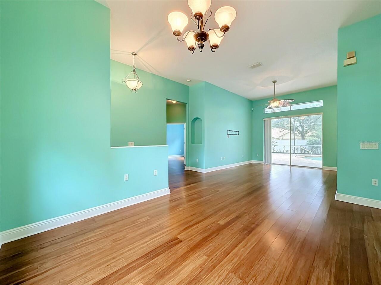 Listing Photo 7