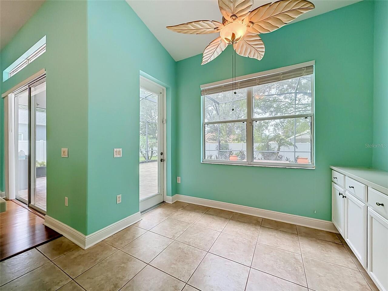 Listing Photo 17