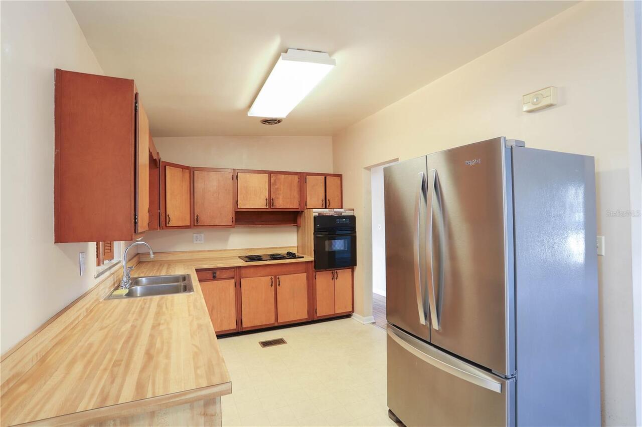 Listing Photo 6