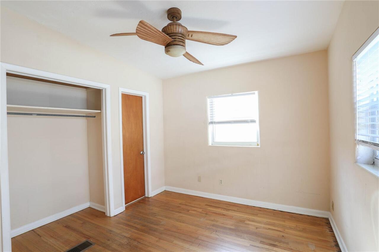 Listing Photo 16