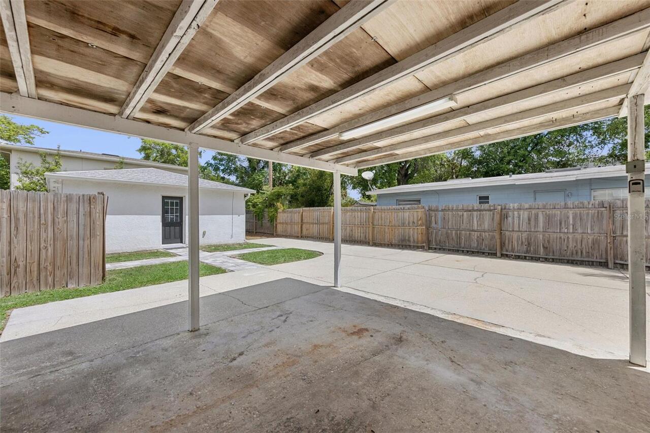 Listing Photo 17