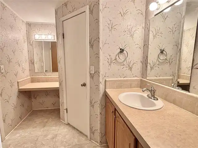 Listing Photo 21