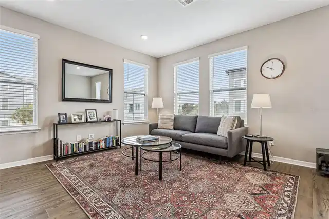Listing Photo 15