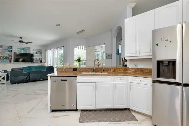 Listing Photo 19