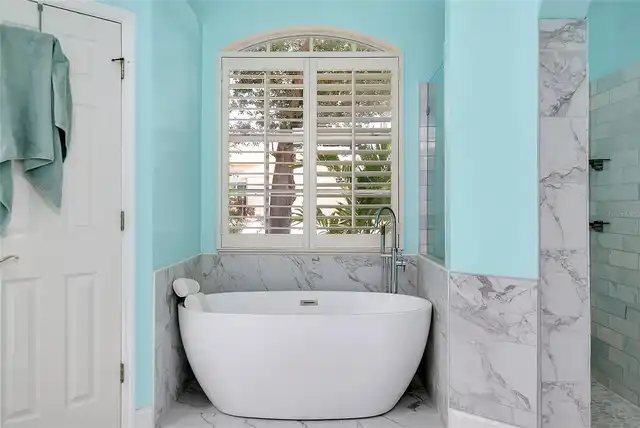 Listing Photo 28
