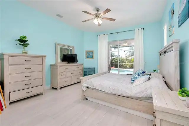 Listing Photo 35