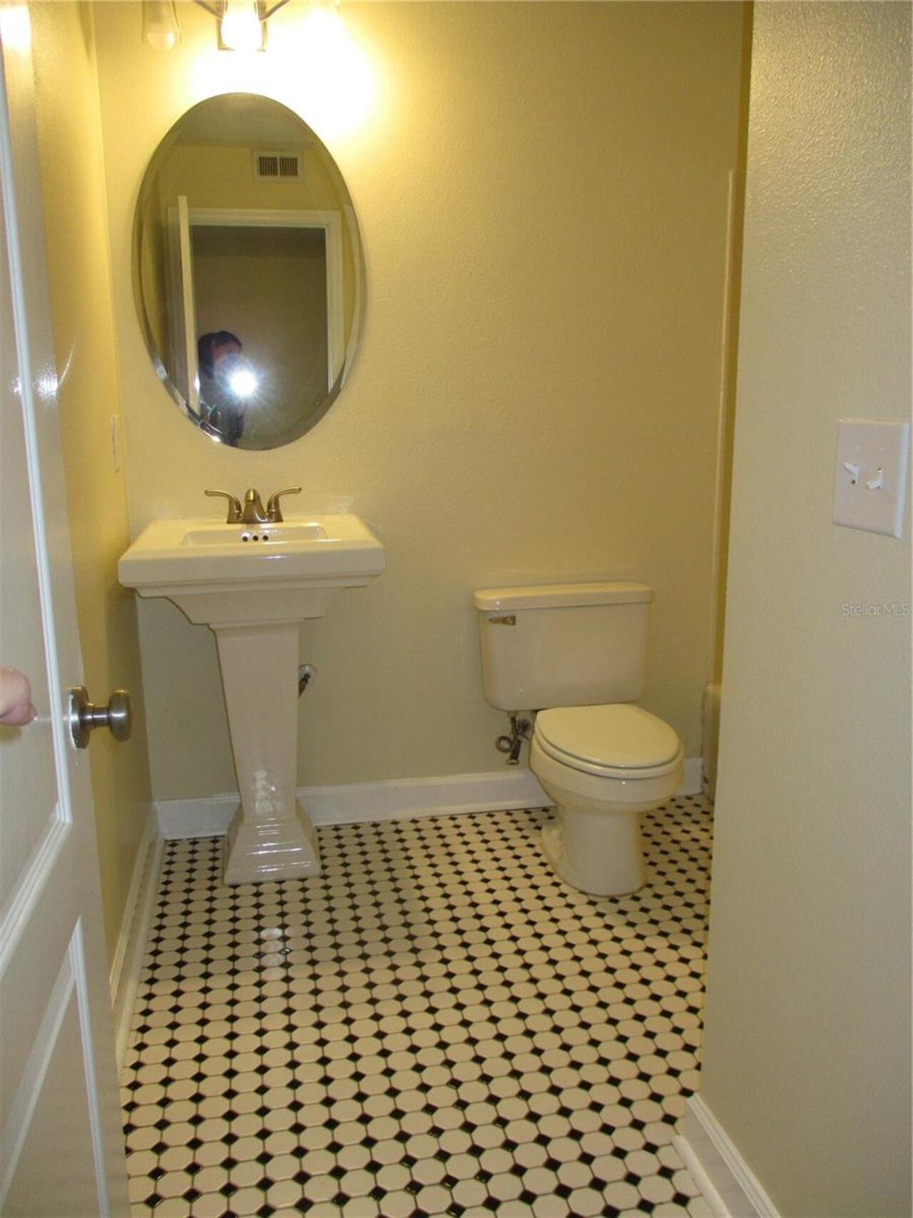 Listing Photo 11