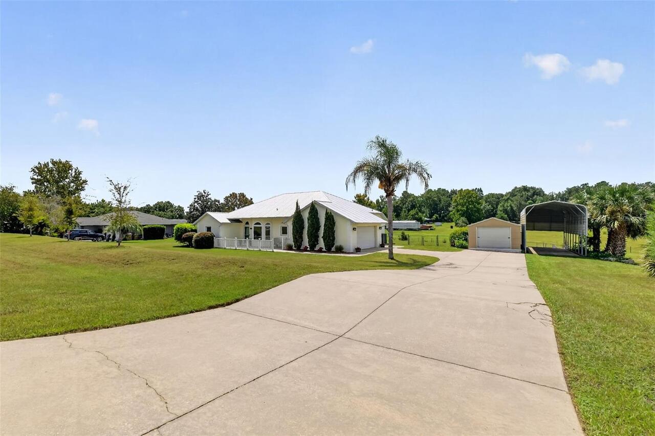 Listing Photo 10