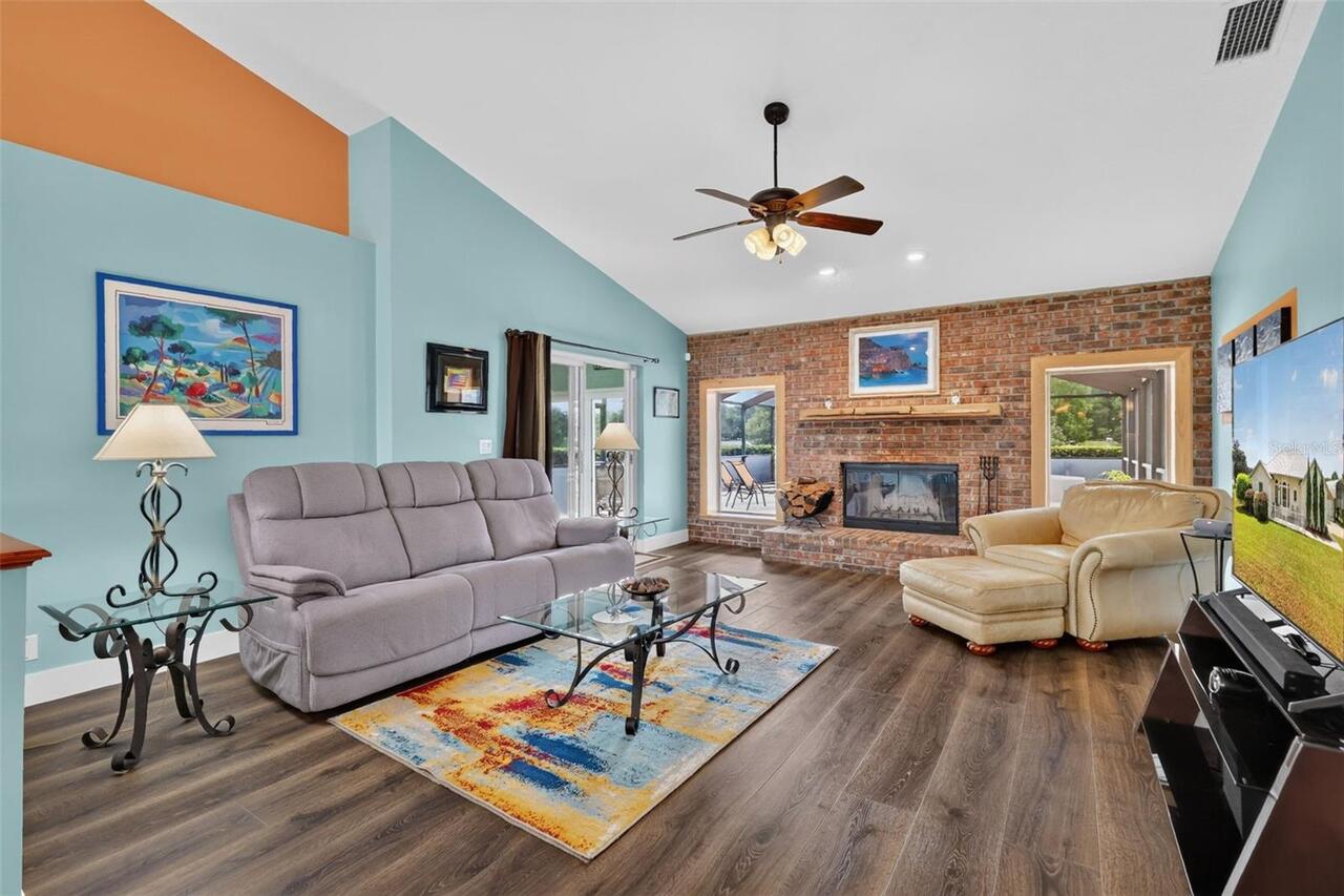 Listing Photo 16