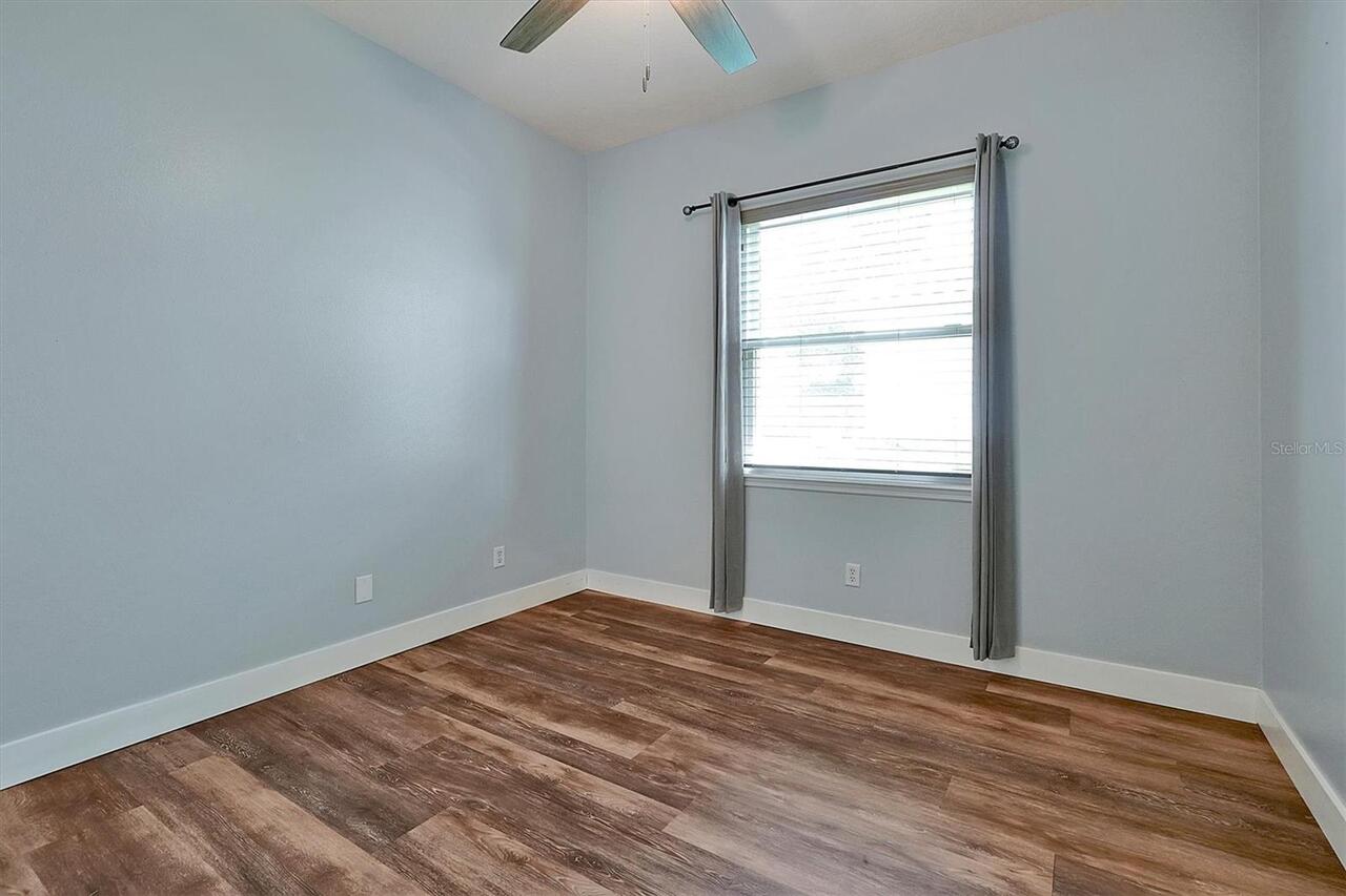 Listing Photo 32