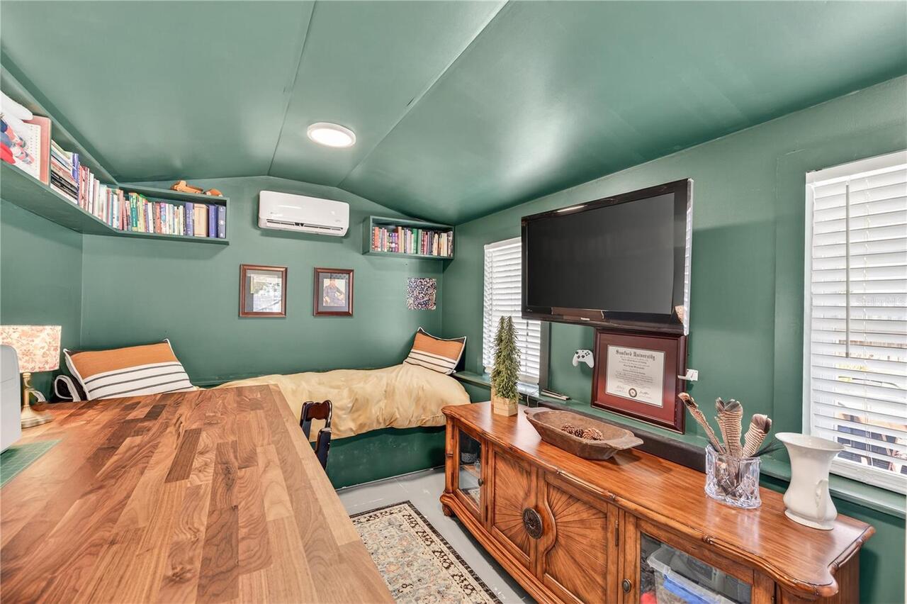 Listing Photo 32