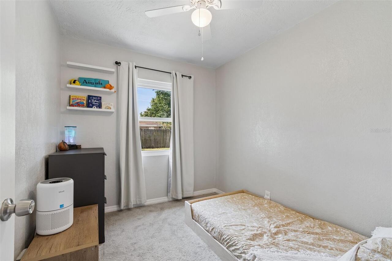 Listing Photo 9