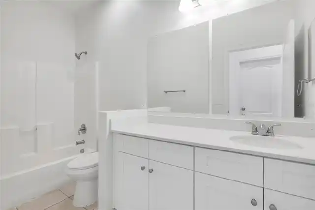 Listing Photo 16