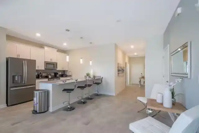 Listing Photo 8