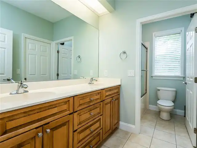 Listing Photo 23