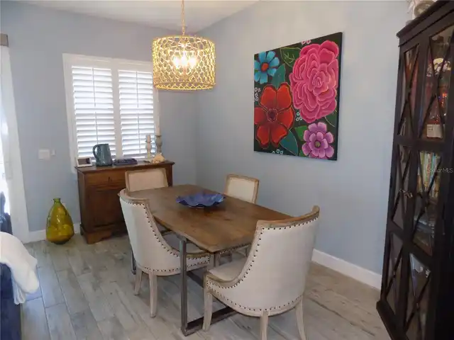 Listing Photo 10