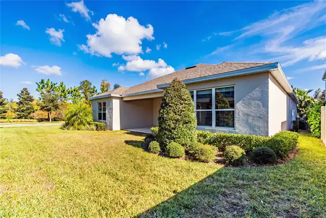 Listing Photo 17