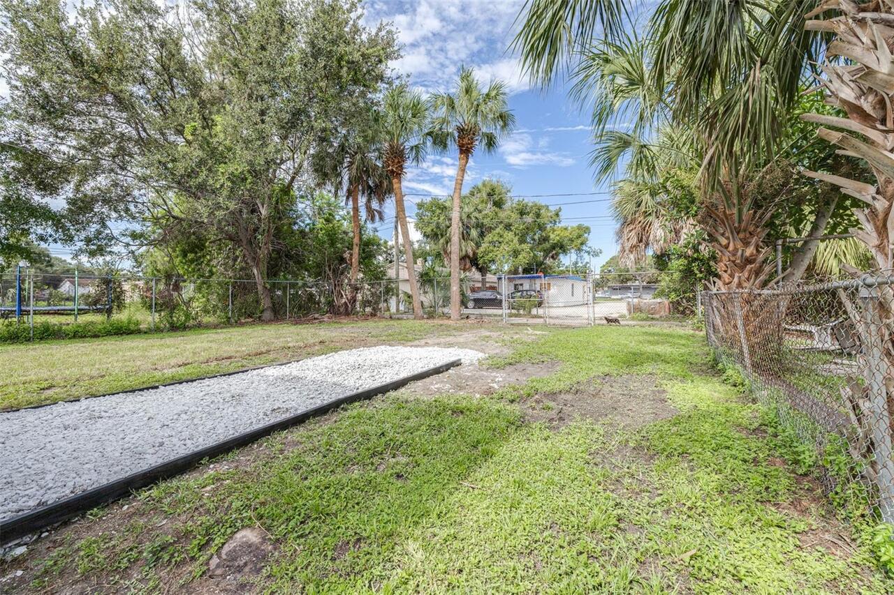 Listing Photo 33
