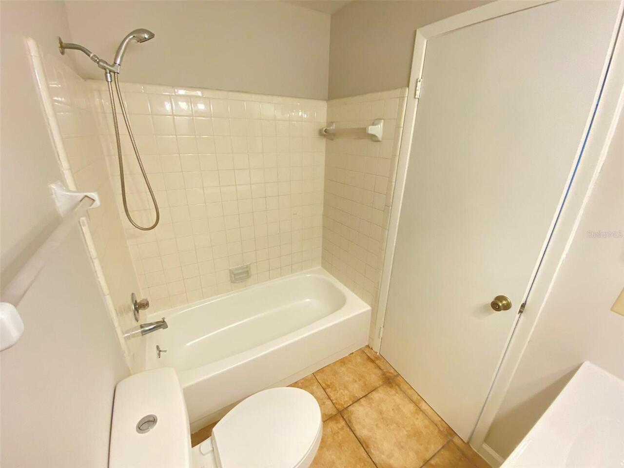Listing Photo 15