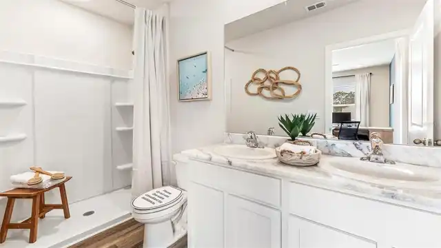 Listing Photo 15