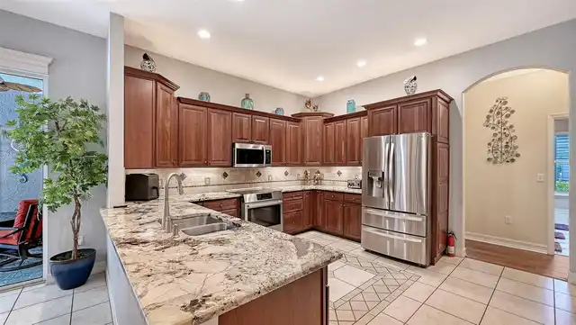 Listing Photo 17