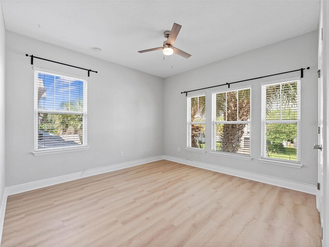 Listing Photo 32