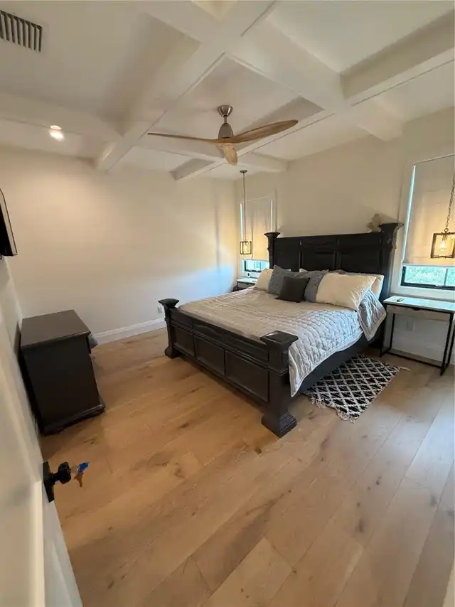 Listing Photo 20