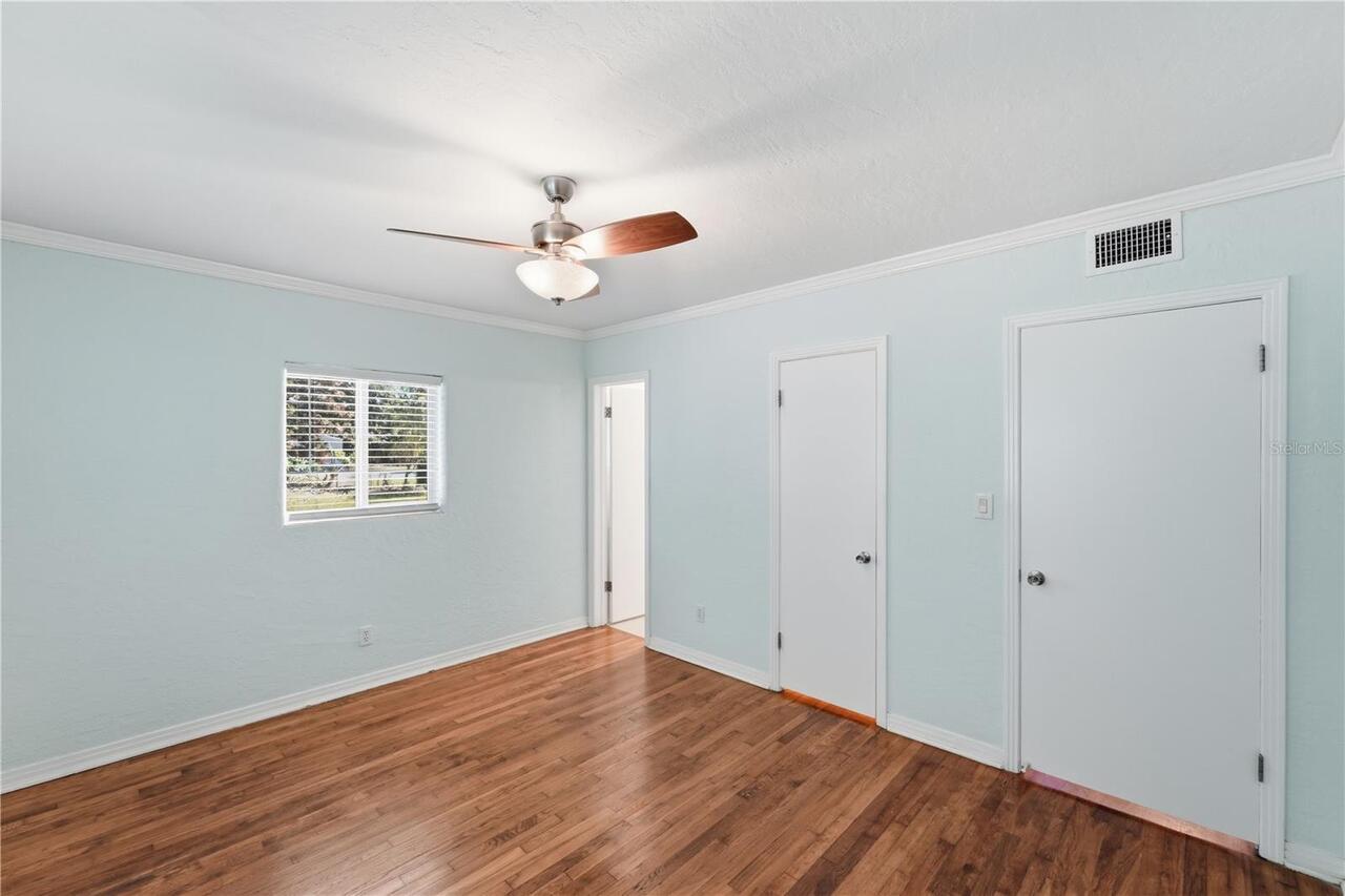 Listing Photo 22