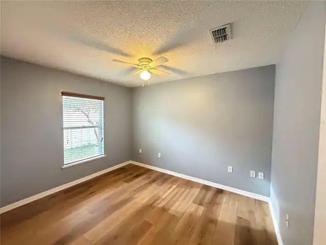 Listing Photo 26